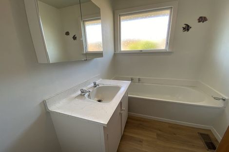 Photo of property in 77 Halberg Street, Dallington, Christchurch, 8061