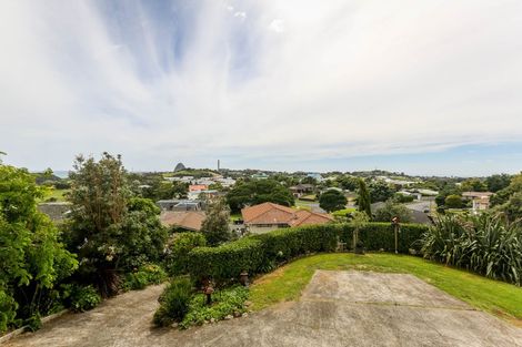 Photo of property in 16a Tiverton Crescent, Whalers Gate, New Plymouth, 4310