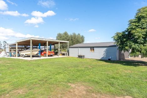Photo of property in 232 Woodside Road, Matangi, Hamilton, 3284