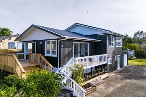 Photo of property in 5 Montague Place, Onerahi, Whangarei, 0110