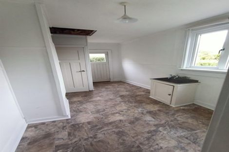 Photo of property in 12 Dickson Street, Macandrew Bay, Dunedin, 9014