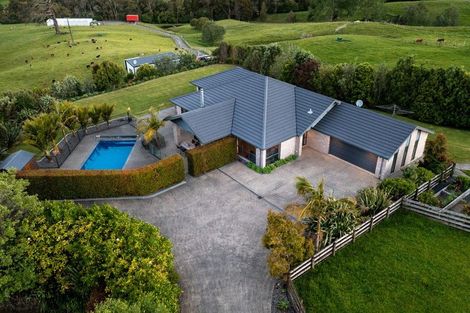 Photo of property in 827 Wainui Road, Wainui, Opotiki, 3198