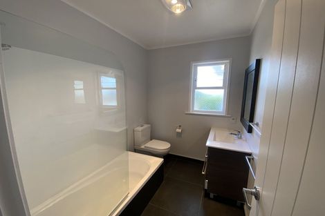 Photo of property in 25 Lawrie Avenue, Pukekohe, 2120