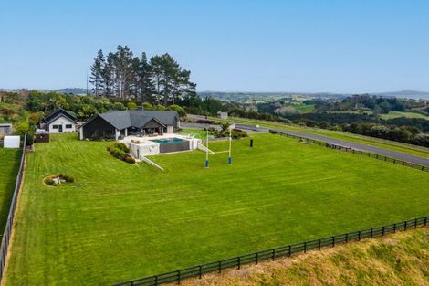 Photo of property in 3 Solway Road, Whitford, 2576