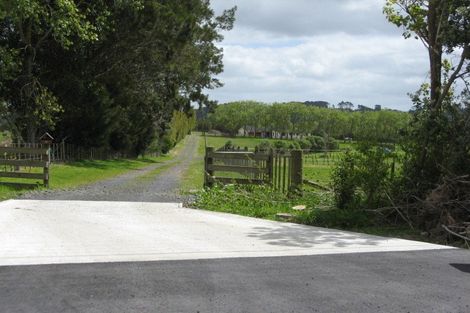 Photo of property in 17 Karaka Road, Whenuapai, Auckland, 0618