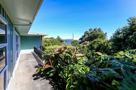 Photo of property in 35a Breakwater Road, Moturoa, New Plymouth, 4310