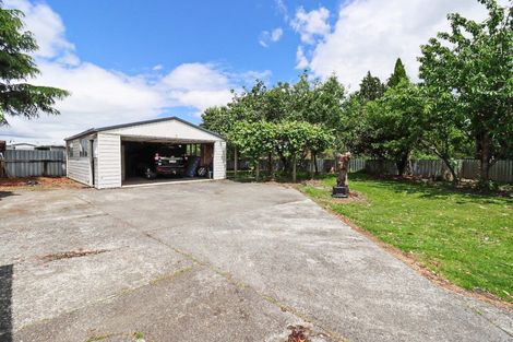 Photo of property in 15 Windsor Street, Dannevirke, 4930