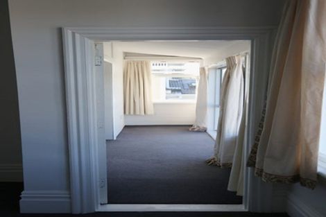 Photo of property in 1/12 Myrtle Crescent, Mount Cook, Wellington, 6021