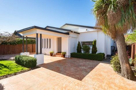 Photo of property in 90 Westholme Street, Strowan, Christchurch, 8052