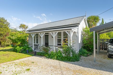 Photo of property in 1033 Masterton Castlepoint Road, Tauweru, Masterton, 5889