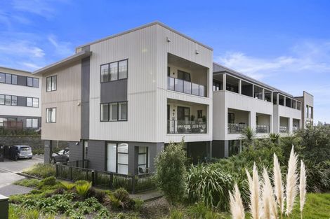 Photo of property in 101/3 Percy Winstone Lane, Stonefields, Auckland, 1072