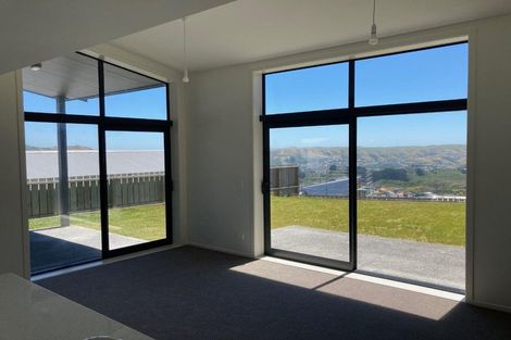 Photo of property in 85 Cedarwood Street, Woodridge, Wellington, 6037