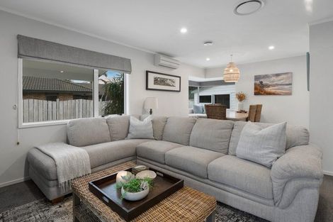 Photo of property in 52 Papaunahi Road, Bowentown, Waihi Beach, 3177