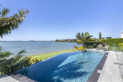 Photo of property in 76 Bramley Drive, Farm Cove, Auckland, 2012