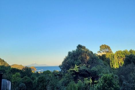 Photo of property in 12 Takarei Terrace, Mokau, 4376