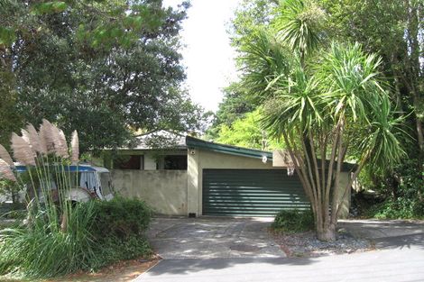 Photo of property in 9 John Bracken Way, Beach Haven, Auckland, 0626