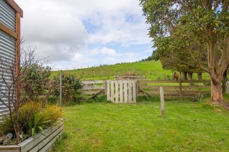 Photo of property in 487a Pukehuia Road, Tangiteroria, 0381