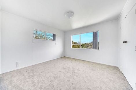 Photo of property in 6 Deacon Road, Riverhead, Kumeu, 0892
