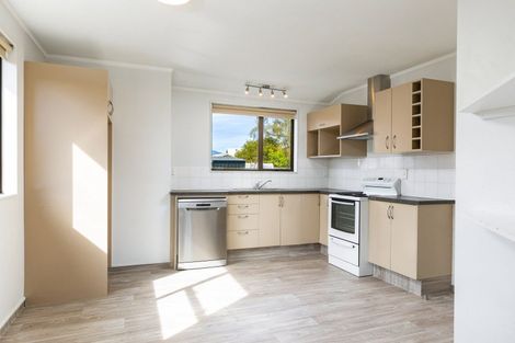 Photo of property in 2/8 Eltham Road, Blenheim, 7201