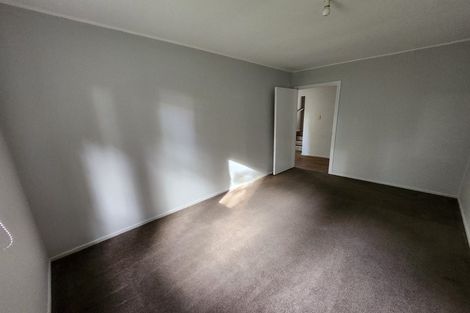 Photo of property in 105 Tidal Road, Mangere, Auckland, 2022