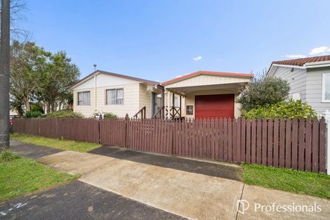 Photo of property in 135 Holborn Drive, Stokes Valley, Lower Hutt, 5019
