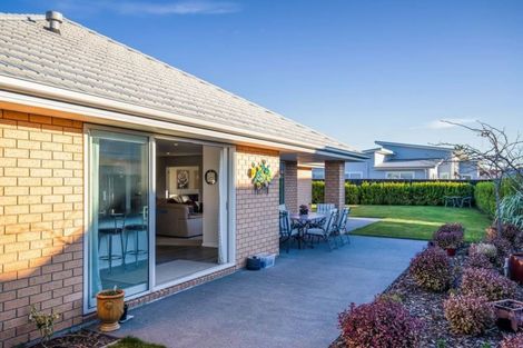 Photo of property in 35 Bayliss Drive, Kaiapoi, 7630