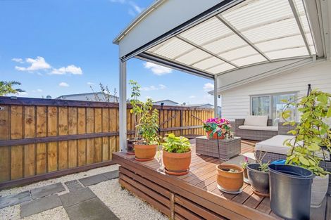 Photo of property in 302/11 Kamahi Crescent, Papamoa Beach, Papamoa, 3118