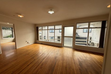 Photo of property in 12d Dawn Place, Te Atatu South, Auckland, 0610