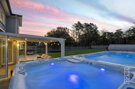 Photo of property in 11 Kahika Grove, Huapai, Kumeu, 0810