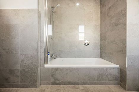 Photo of property in 4 Mount View Road, Melville, Hamilton, 3206