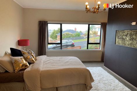 Photo of property in 90 Oakwood Avenue, Maryhill, Dunedin, 9011