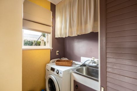 Photo of property in 123 Ngamotu Road, Spotswood, New Plymouth, 4310