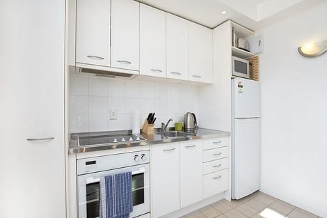 Photo of property in 1b/5 Charlotte Street, Eden Terrace, Auckland, 1021