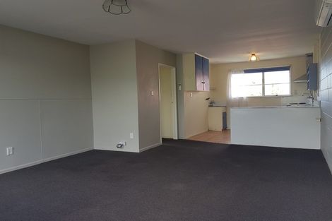 Photo of property in 2/72 Fairfield Avenue, Addington, Christchurch, 8024