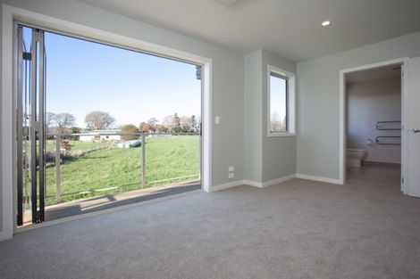 Photo of property in 10 Tucker Close, Leamington, Cambridge, 3432