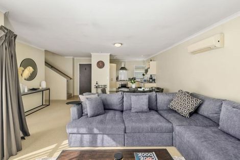 Photo of property in 56/64 Kawaha Point Road, Kawaha Point, Rotorua, 3010