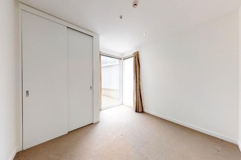 Photo of property in Portal Apartments, 1d/42 Cable Street, Te Aro, Wellington, 6011