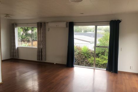 Photo of property in 3 Eagleson Street, Northcross, Auckland, 0632