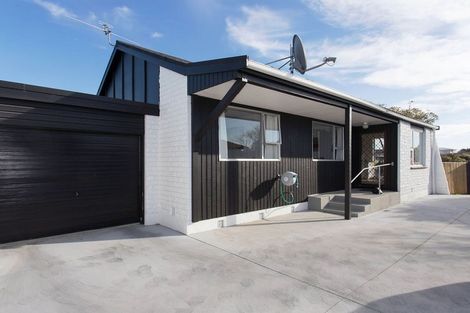 Photo of property in 1/8 Ashwood Street, Parklands, Christchurch, 8083