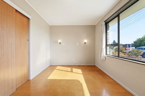 Photo of property in 5a Cambridge Street, Pahiatua, 4910