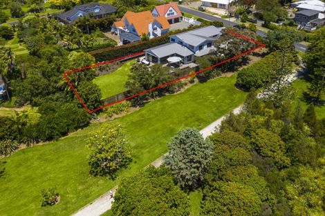 Photo of property in 50 Churchouse Road, Greenhithe, Auckland, 0632