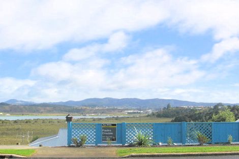 Photo of property in 32 Raumati Crescent, Onerahi, Whangarei, 0110