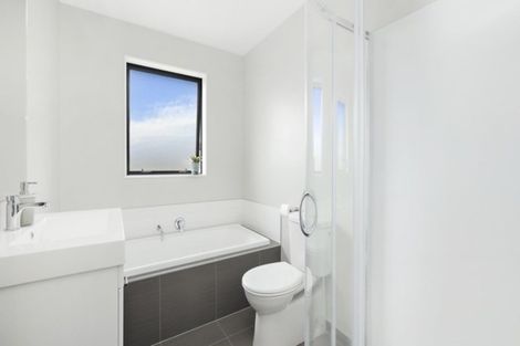 Photo of property in 35 Bradbury Avenue, Rolleston, 7614