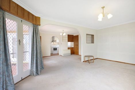 Photo of property in 25 Erin Crescent, Mairehau, Christchurch, 8013