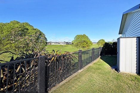 Photo of property in 11/702 Kamahi Crescent, Papamoa Beach, Papamoa, 3118