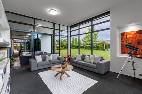 Photo of property in 13 Brampton Drive, West Melton, 7618