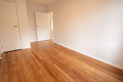 Photo of property in 211 Cambridge Terrace, Naenae, Lower Hutt, 5011