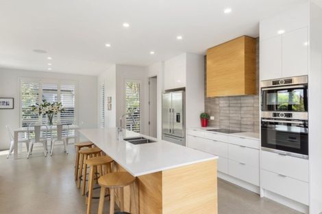 Photo of property in 10 Mays Road, St Albans, Christchurch, 8052