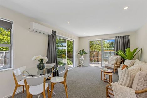 Photo of property in 1/6 Pawaho Place, Heathcote Valley, Christchurch, 8022