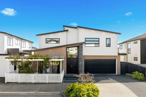Photo of property in 20 Riroriro Road, Hobsonville, Auckland, 0616